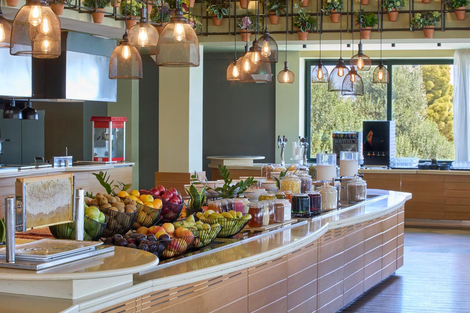 Hotel Dolce By Wyndham Athens Attica Riviera Vravrona Exterior foto The kitchen at the new headquarters